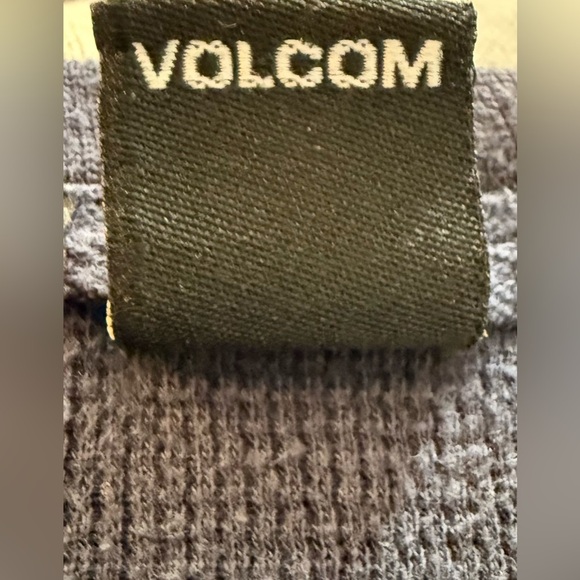 Volcom Men’s Large Navy Waffle Knit Thermal Long Sleeve Shirt - Picture 6 of 6